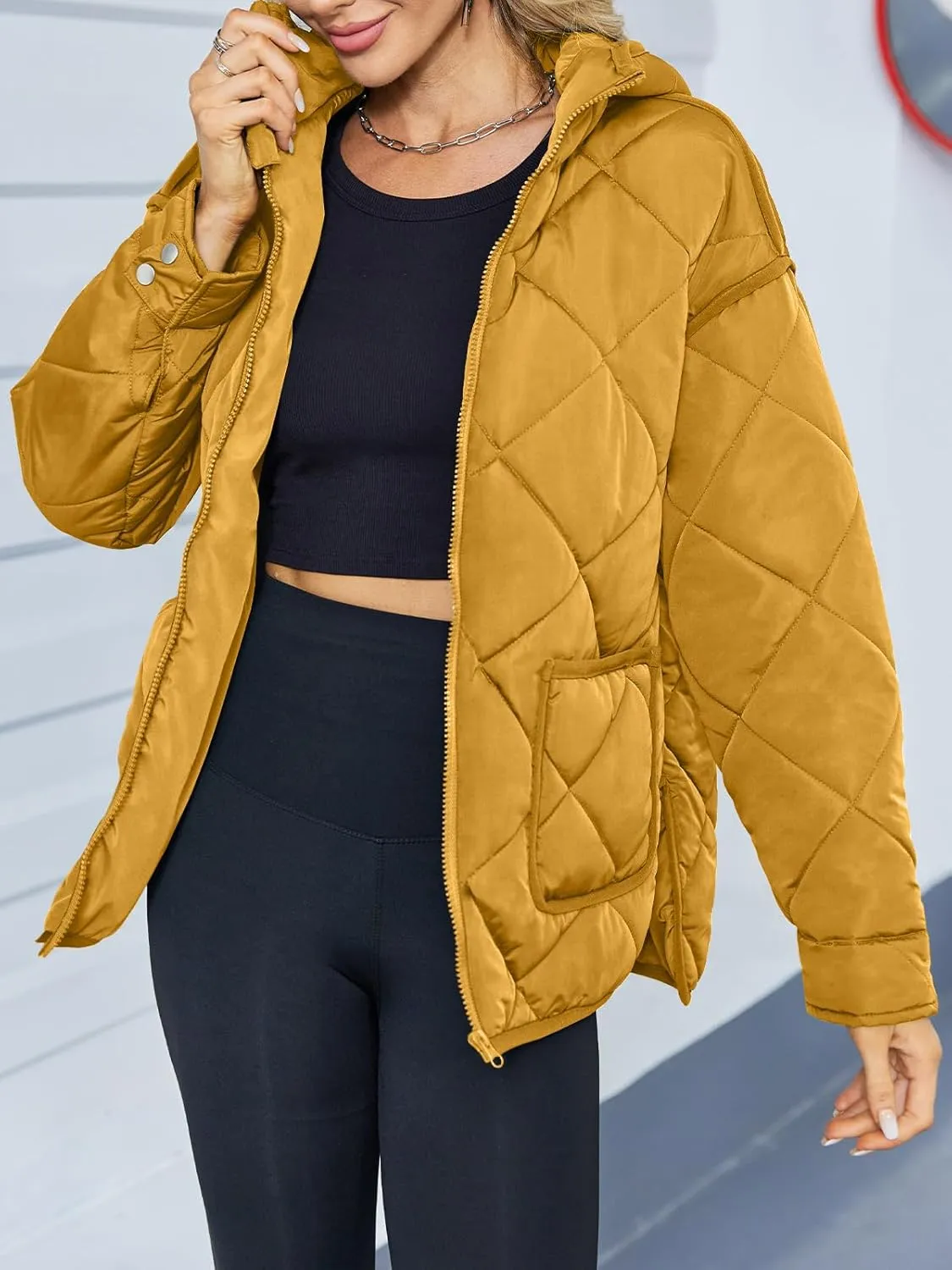 Dyexces Womens Quilted Puffer Jacket Hooded Long Sleeve Zip Up Winter Coat Lightweight Warm Jackets with Pockets