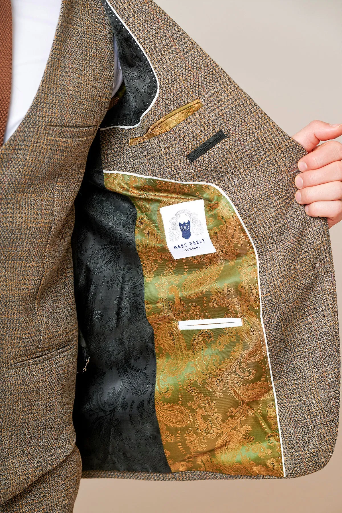 KRIS - Tan Tweed Three Piece Suit