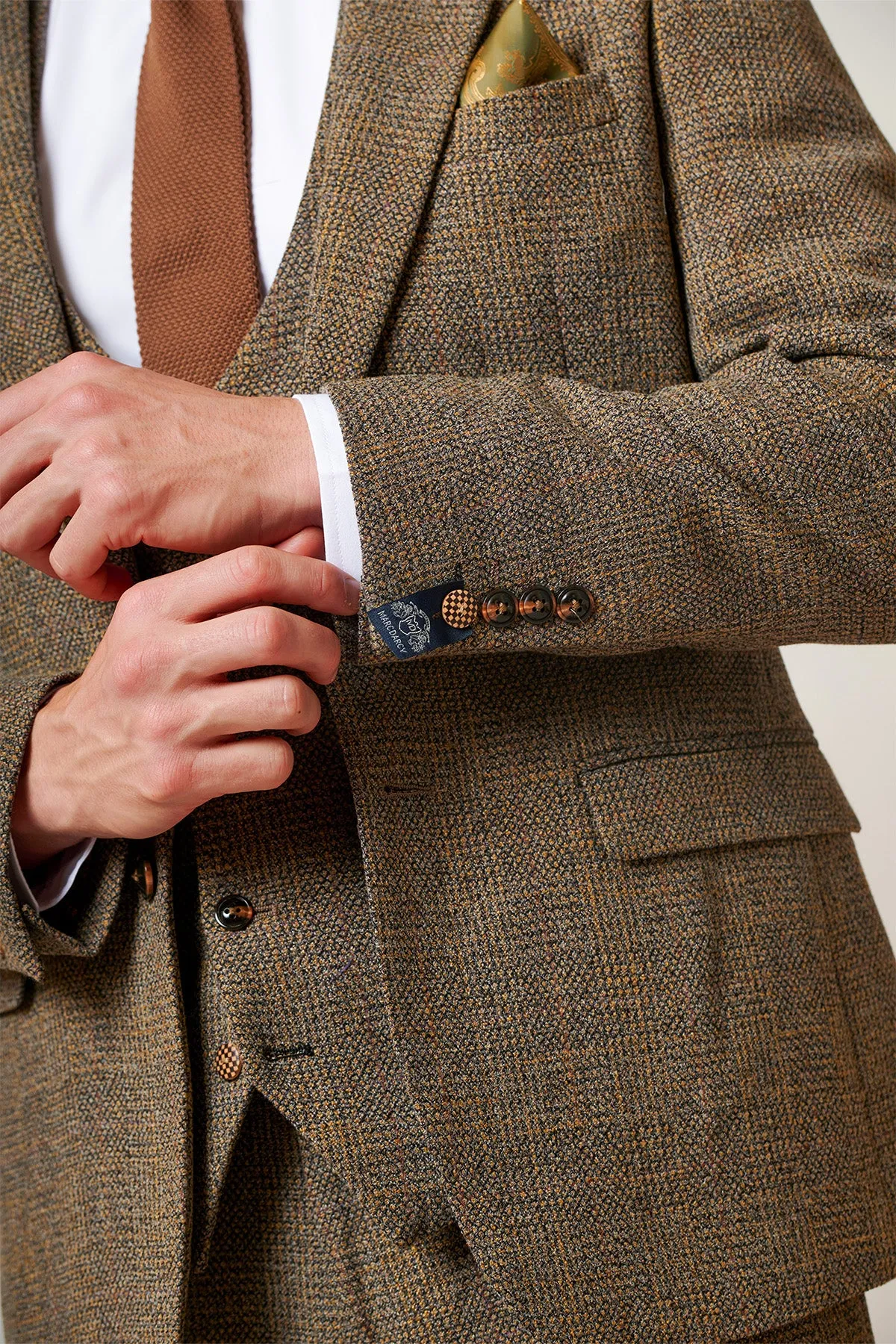 KRIS - Tan Tweed Three Piece Suit
