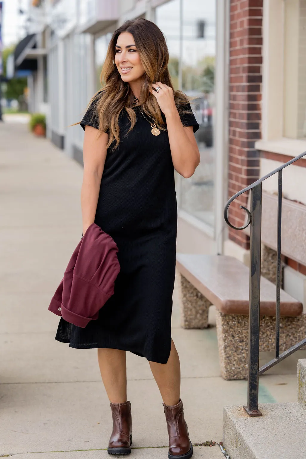 Side Slit Short Sleeve Midi Dress