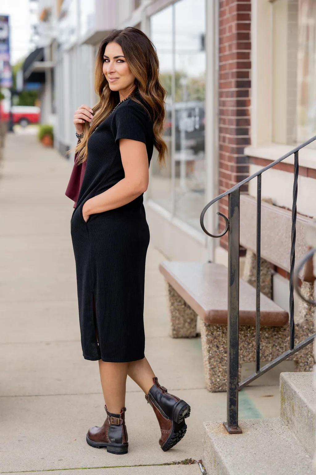 Side Slit Short Sleeve Midi Dress